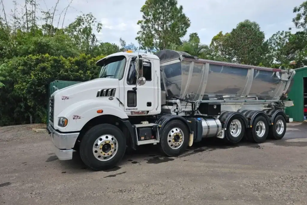 Tipper Hire Sunshine Coast