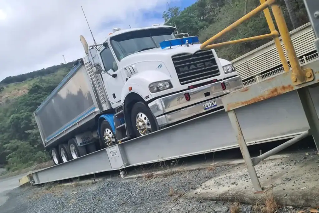 Tipper Hire Sunshine Coast